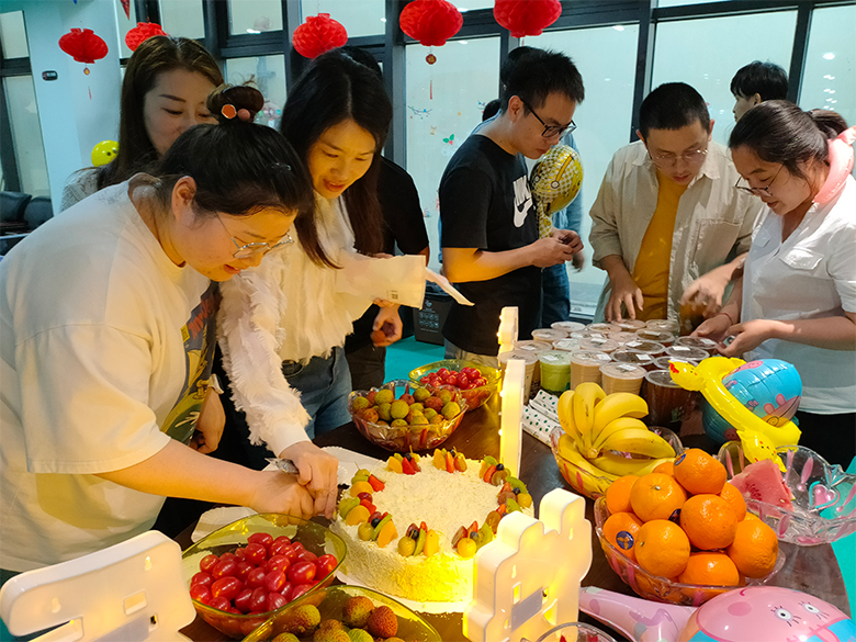 員工集體生日會｜溫馨五月，感恩有你，攜手同行